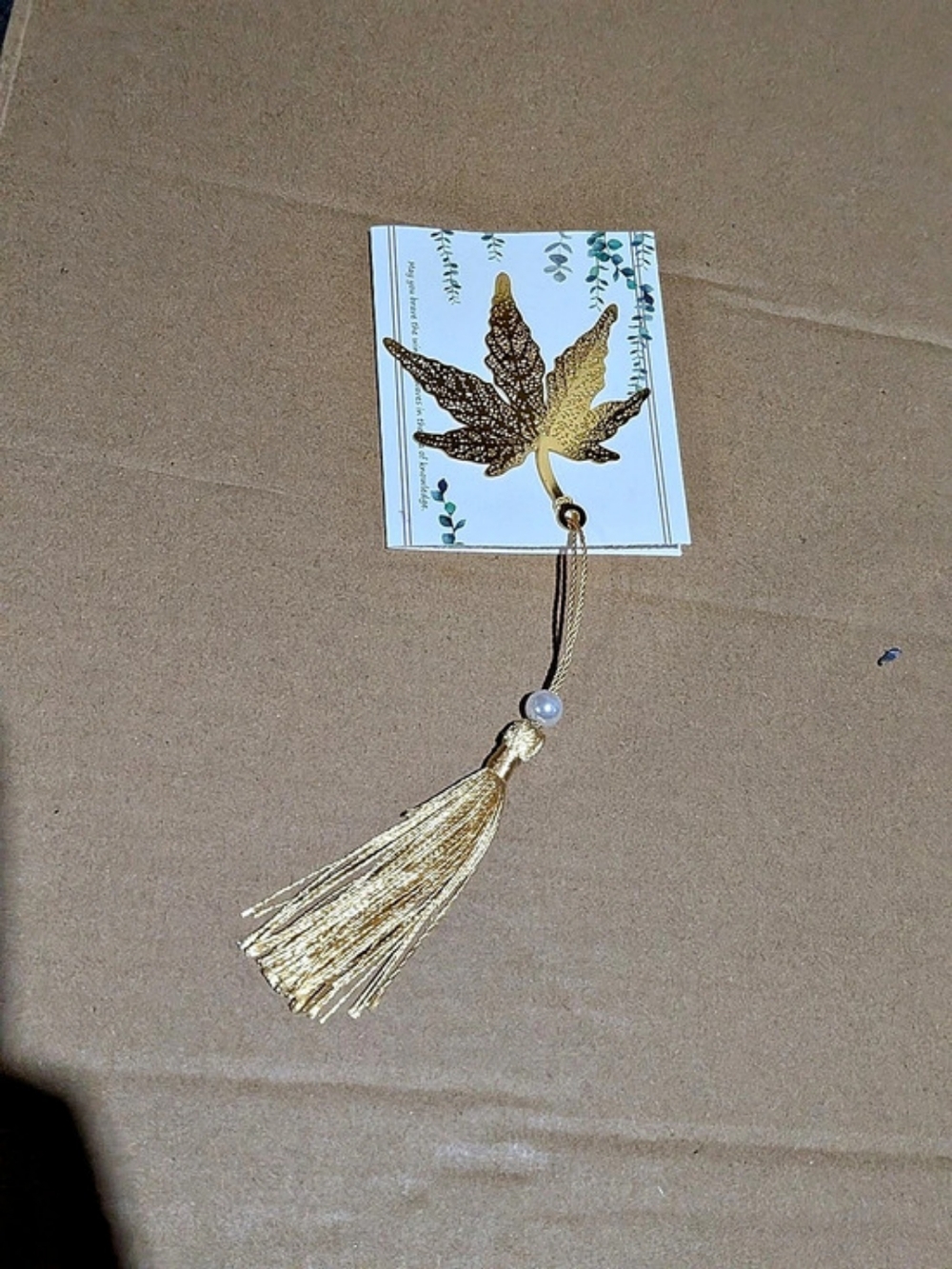 Brand New Filigree Leaf Bookmark with Tassel in Gold